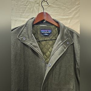 Patagonia Men's Felted Jacket Size